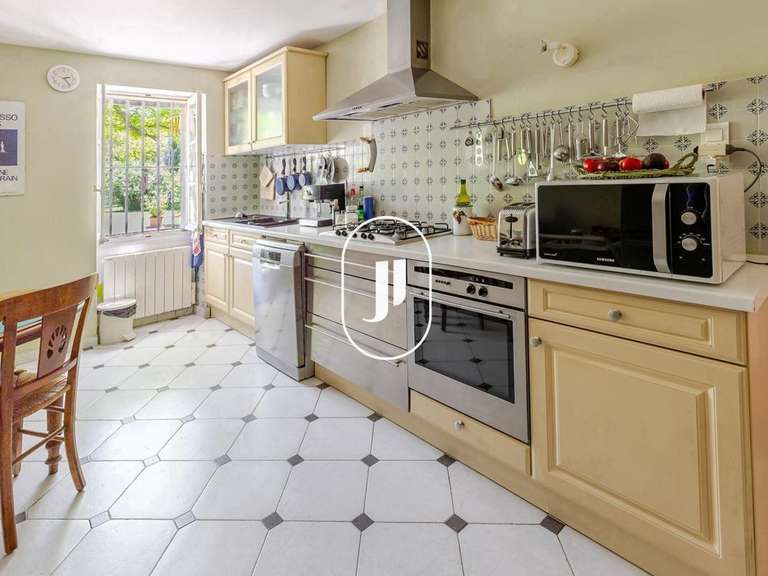 Maison Cavaillon - 3 chambres - 173m²