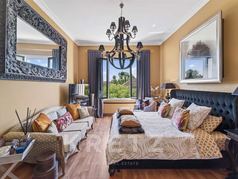 Maison Cavaillon - 4 chambres - 220m²