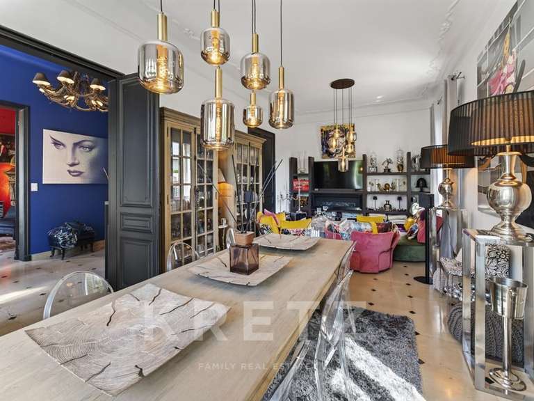 Maison Cavaillon - 4 chambres - 220m²
