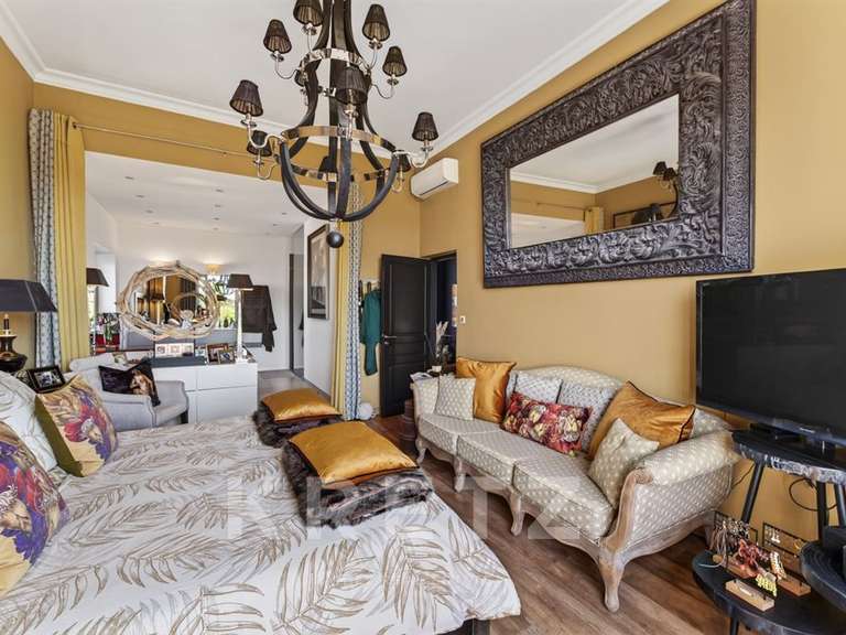 Maison Cavaillon - 4 chambres - 220m²
