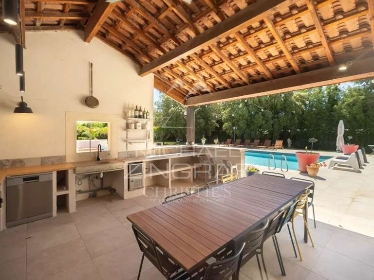 Maison Cavaillon - 9 chambres - 360m²
