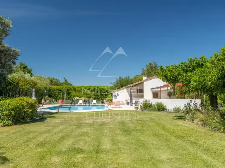 Maison Cavaillon - 9 chambres - 360m²
