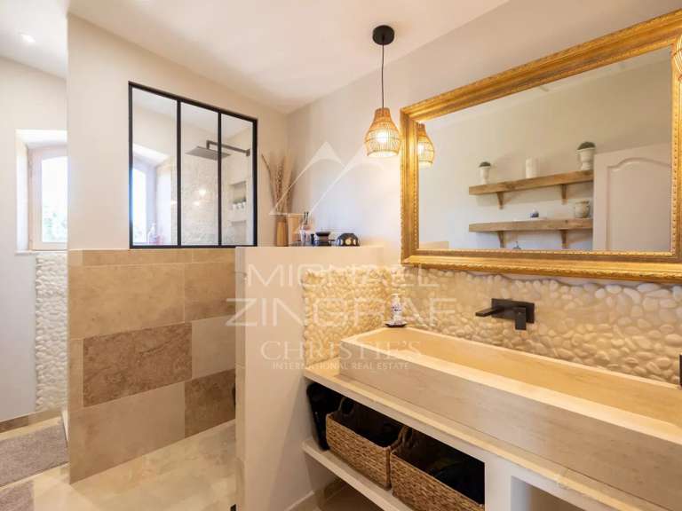 Maison Cavaillon - 9 chambres - 360m²