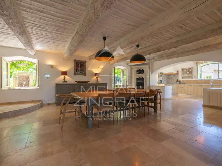 Maison Cavaillon - 9 chambres - 360m²