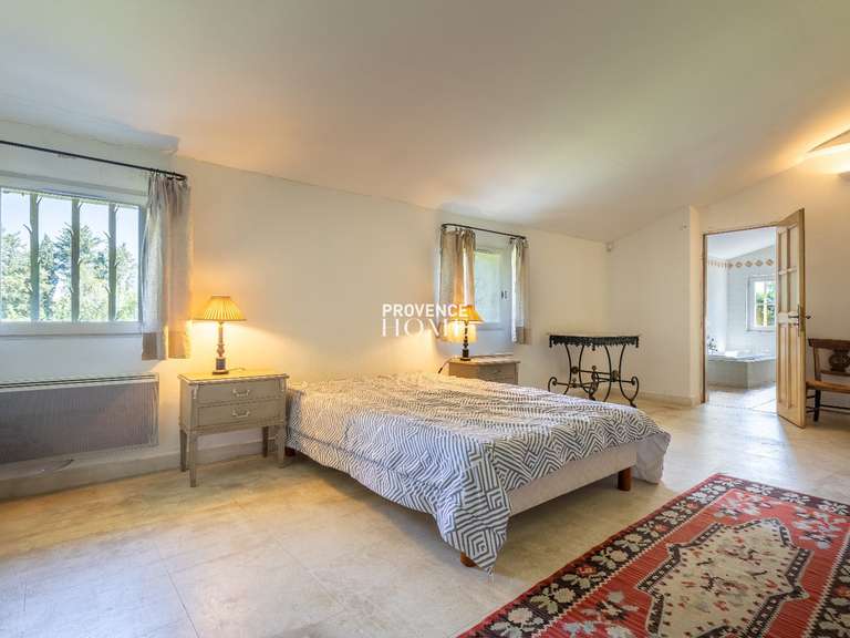 Propriété Cavaillon - 4 chambres - 200m²