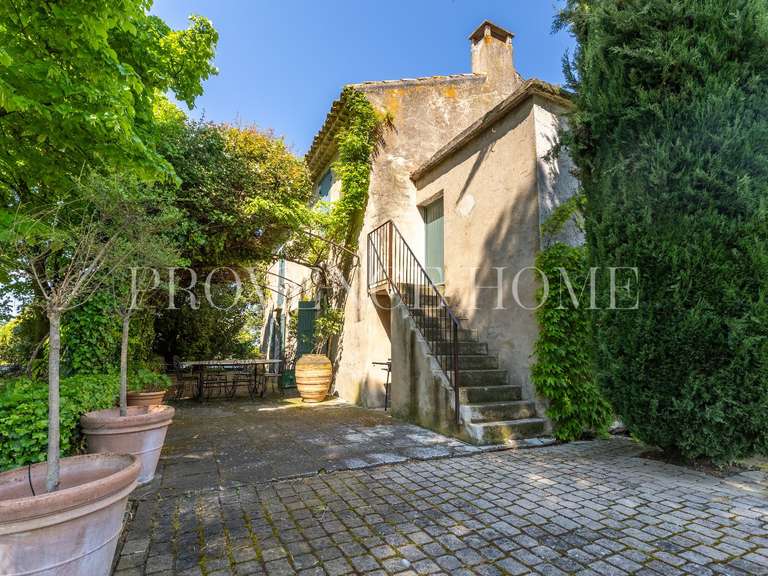 Propriété Cavaillon - 4 chambres - 200m²