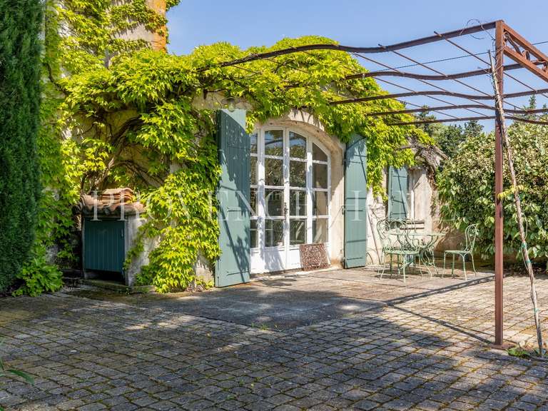 Propriété Cavaillon - 4 chambres - 200m²