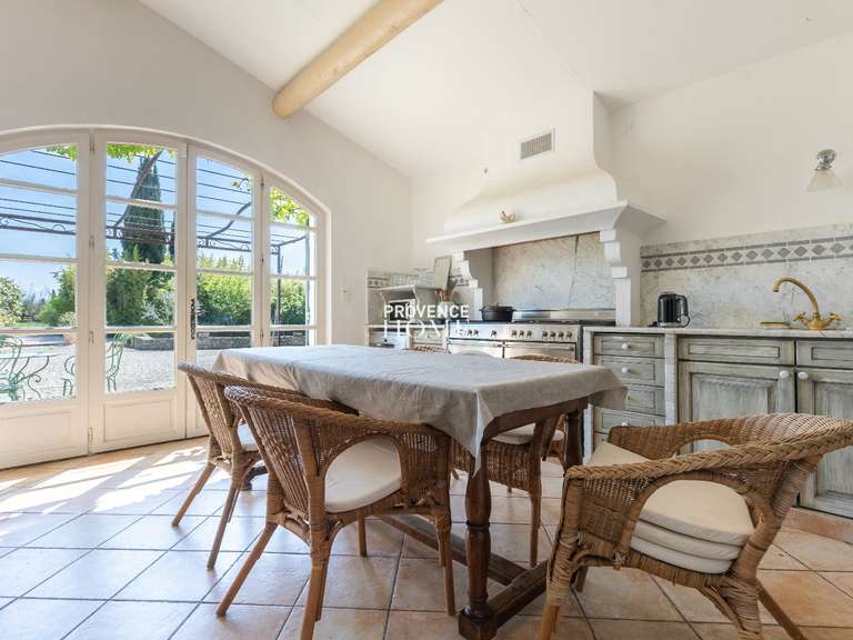 Propriété Cavaillon - 4 chambres - 200m²