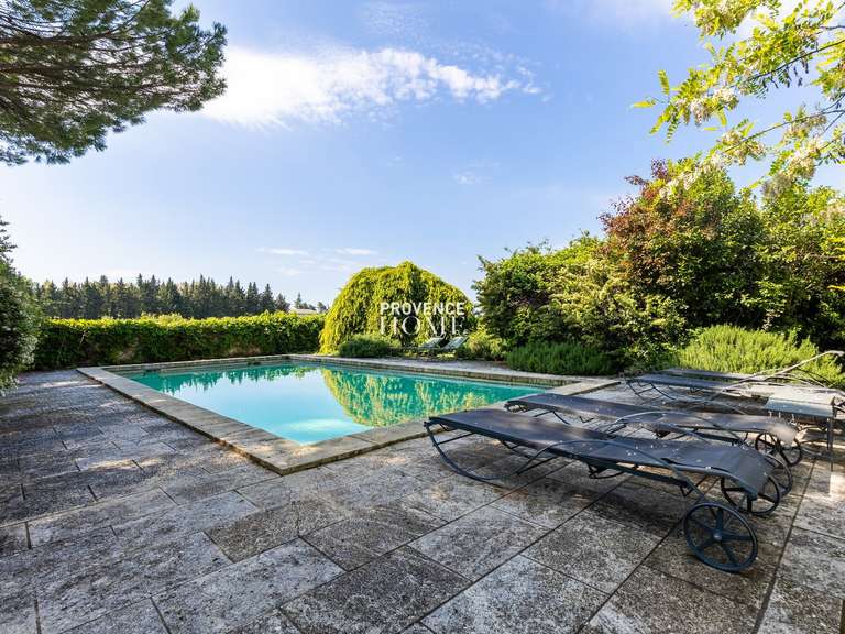 Propriété Cavaillon - 4 chambres - 200m²