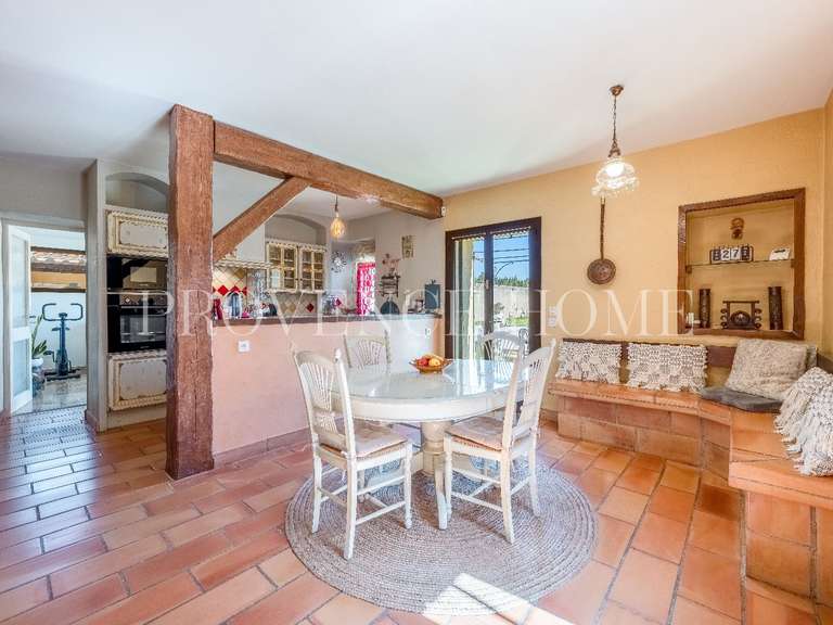 Propriété Cavaillon - 5 chambres - 192m²
