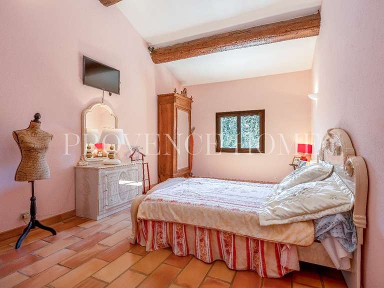 Propriété Cavaillon - 5 chambres - 192m²