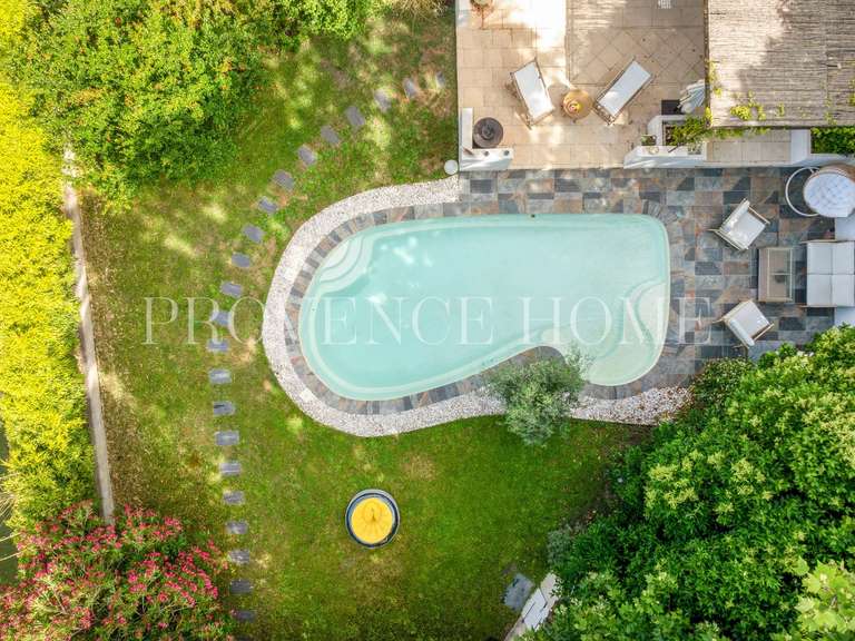 Propriété Cavaillon - 5 chambres - 280m²