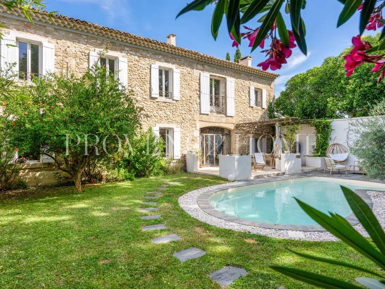 Propriété Cavaillon - 5 chambres - 280m²