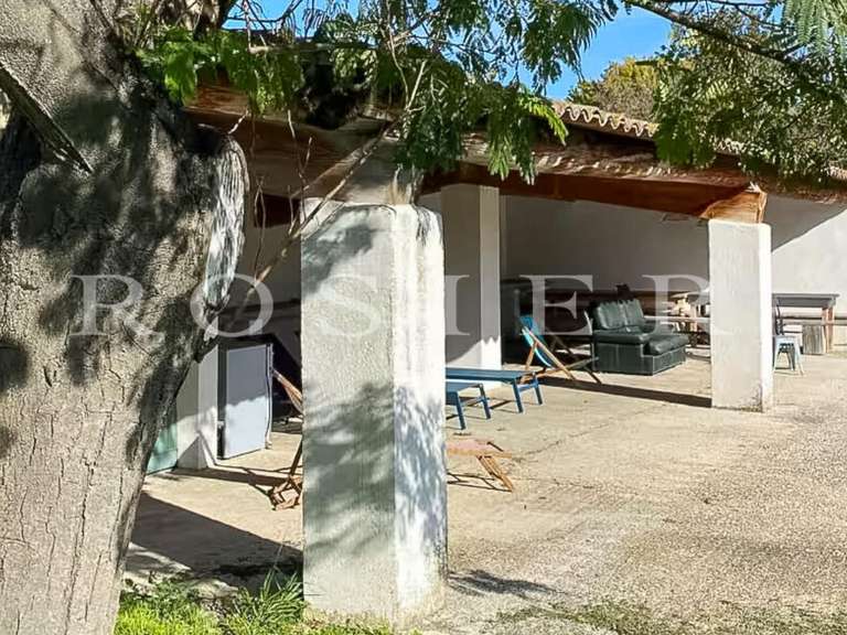 Villa Cavaillon - 8 chambres - 340m²