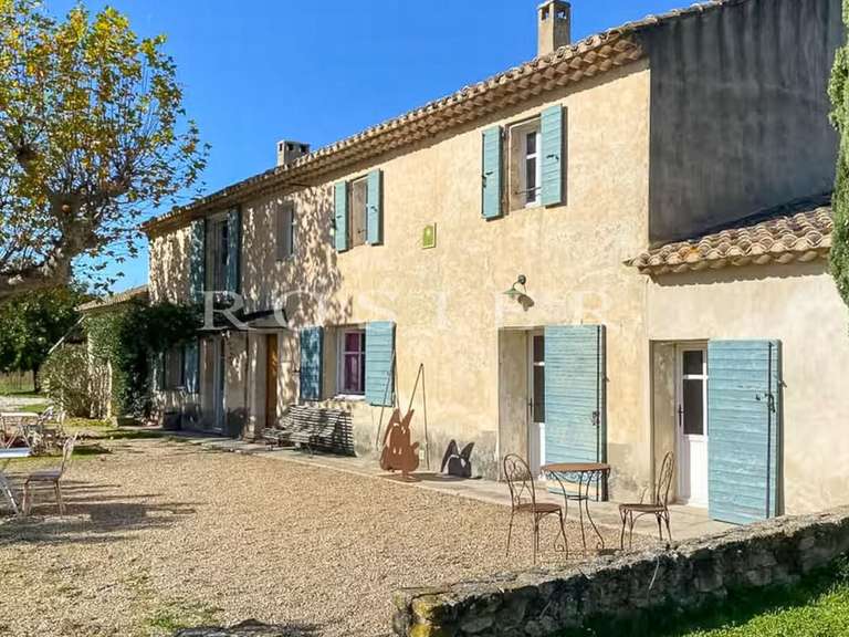 Villa Cavaillon - 8 chambres - 340m²