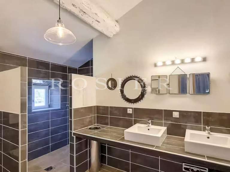 Villa Cavaillon - 8 chambres - 340m²