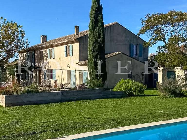 Villa Cavaillon - 8 chambres - 340m²