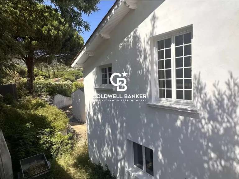 Appartement Cavalaire-sur-Mer - 3 chambres - 98m²