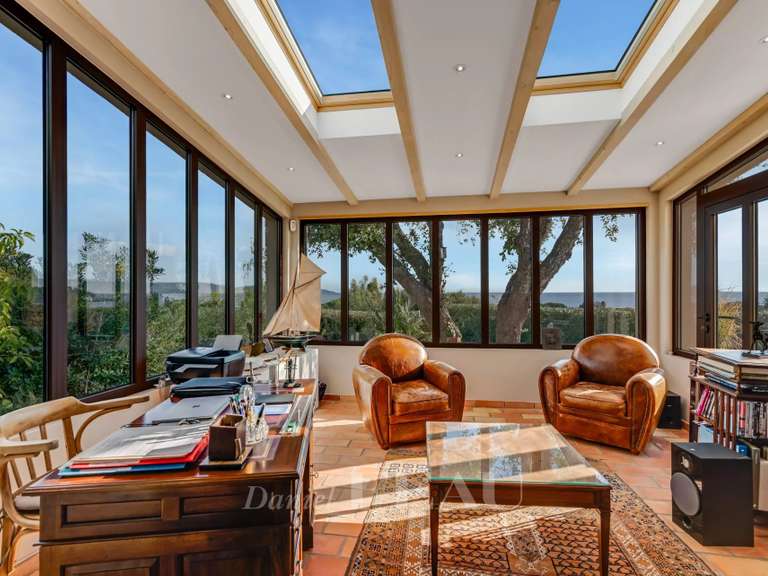 House with Sea view Cavalaire-sur-Mer - 4 bedrooms - 200m²