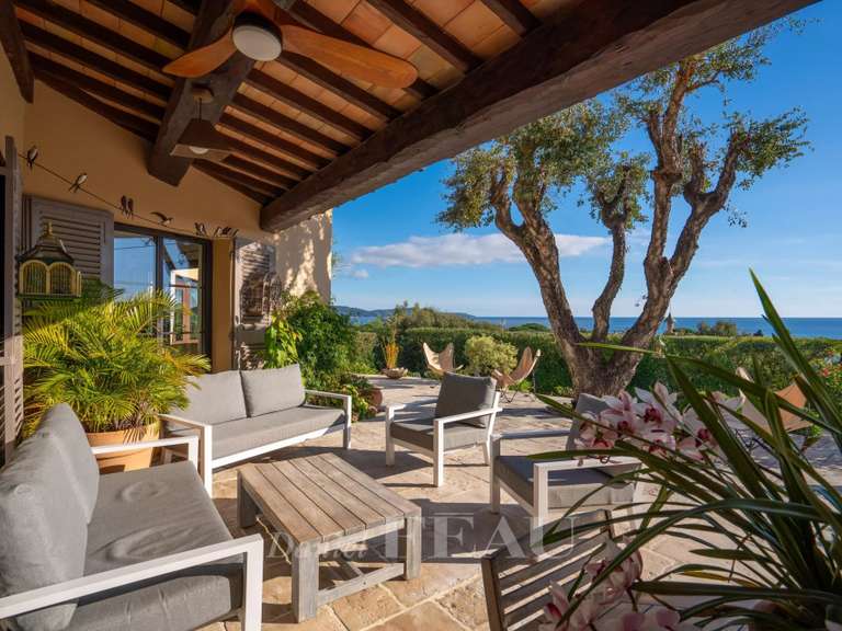 House with Sea view Cavalaire-sur-Mer - 4 bedrooms - 200m²
