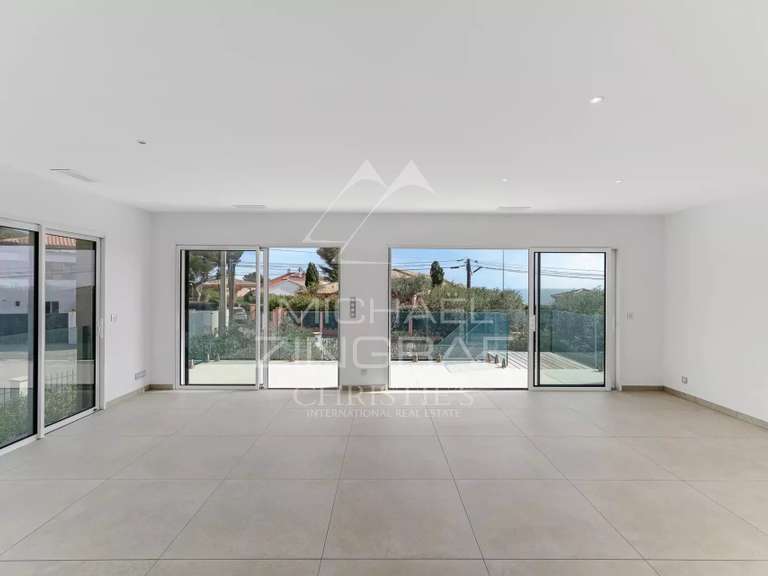 House with Sea view Cavalaire-sur-Mer - 5 bedrooms - 168m²