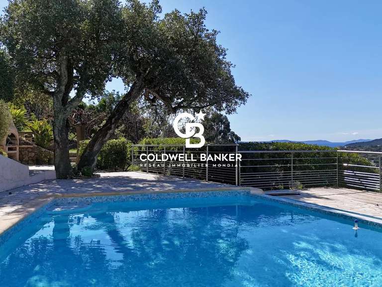 House Cavalaire-sur-Mer - 4 bedrooms - 180m²