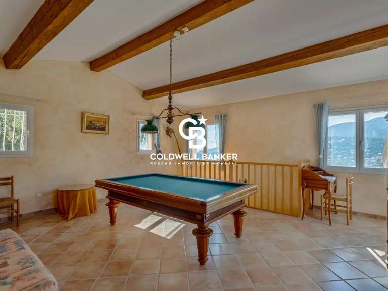 House Cavalaire-sur-Mer - 4 bedrooms - 180m²