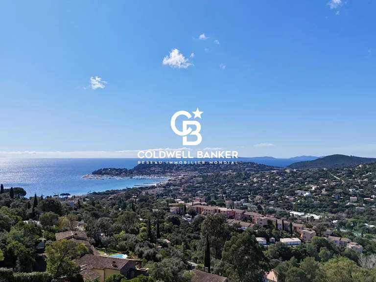House Cavalaire-sur-Mer - 4 bedrooms - 180m²
