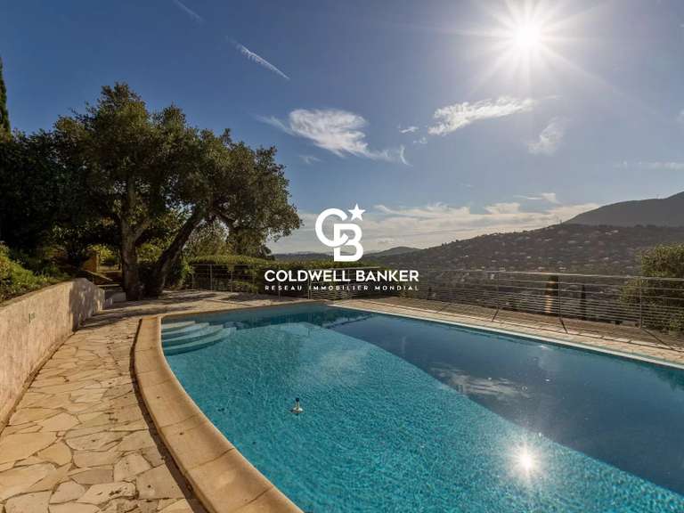 House Cavalaire-sur-Mer - 4 bedrooms - 180m²