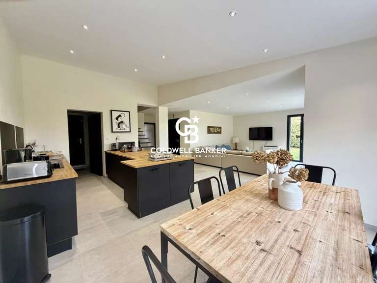 House Cavalaire-sur-Mer - 3 bedrooms - 121m²