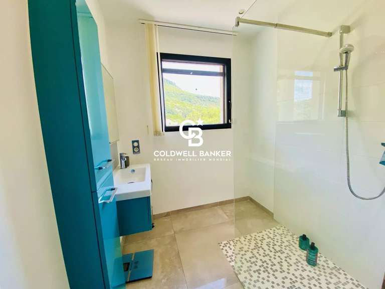 Maison Cavalaire-sur-Mer - 5 chambres - 180m²