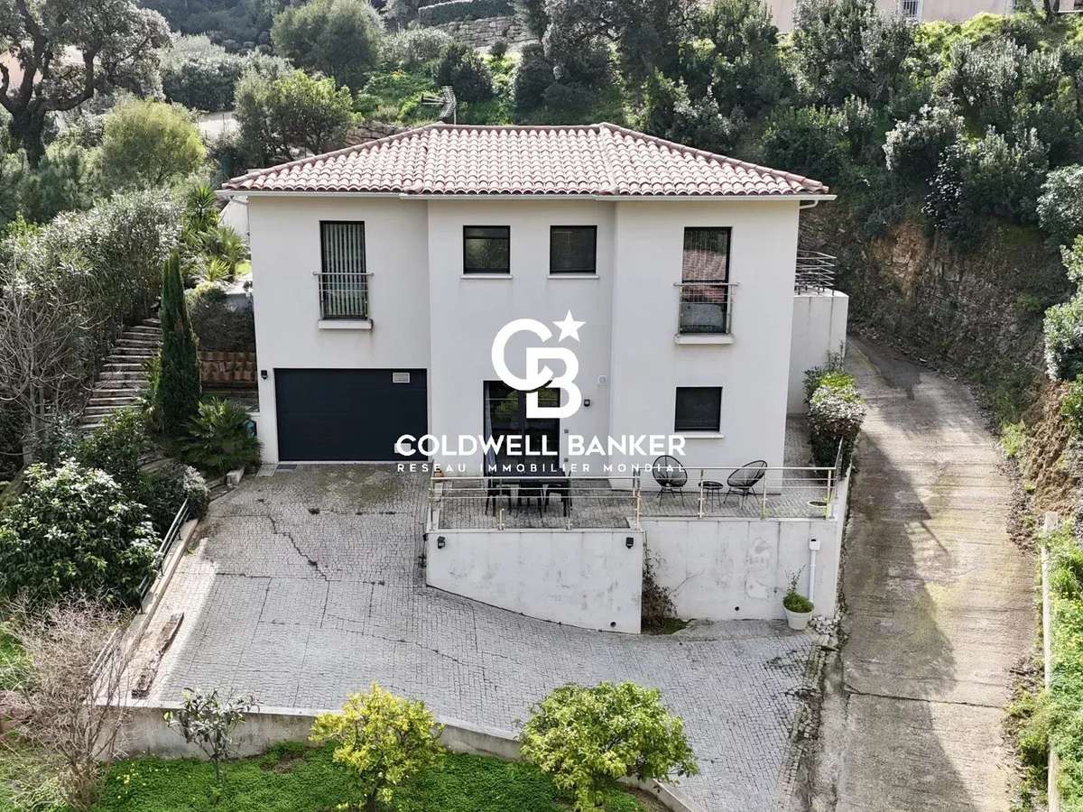 House Cavalaire-sur-Mer