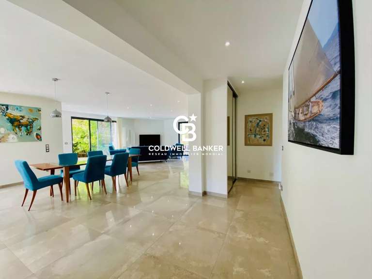 House Cavalaire-sur-Mer - 5 bedrooms - 180m²