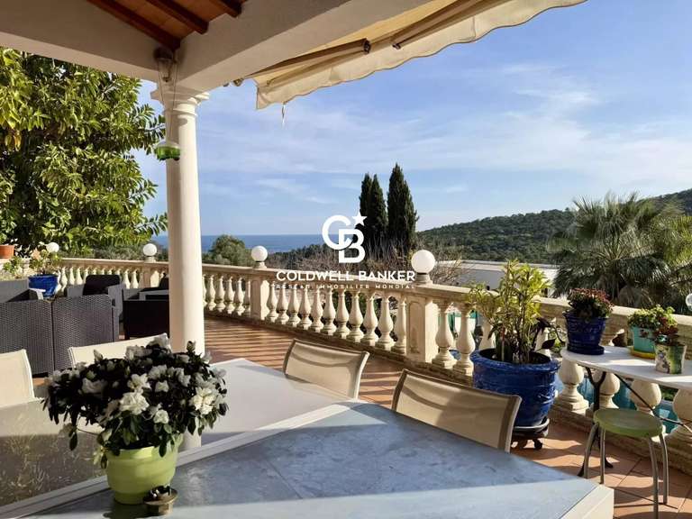House with Sea view Cavalaire-sur-Mer - 5 bedrooms - 310m²