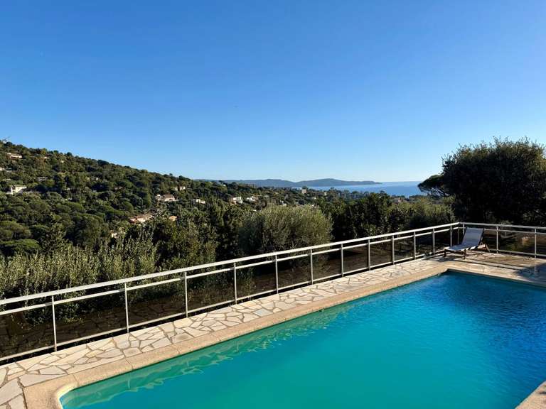 Maison avec Vue sur mer Cavalaire-sur-Mer - 5 chambres - 139m²