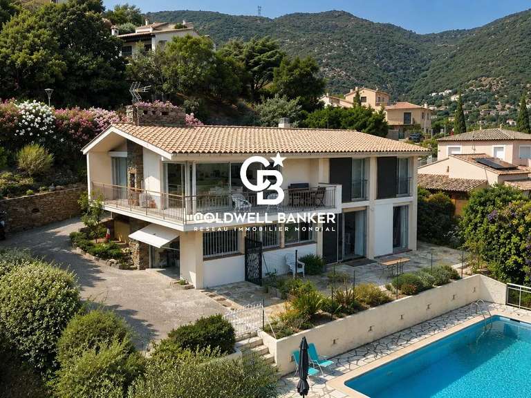 Maison avec Vue sur mer Cavalaire-sur-Mer - 5 chambres - 139m²