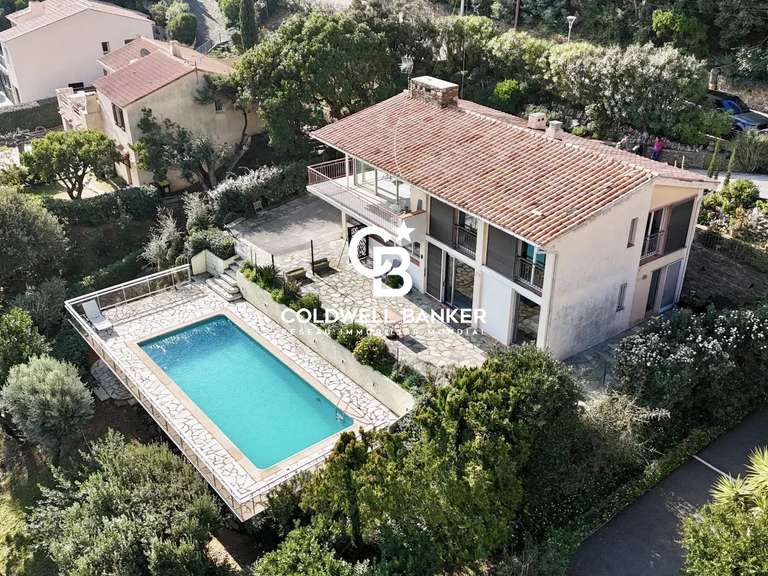 Maison avec Vue sur mer Cavalaire-sur-Mer - 5 chambres - 139m²