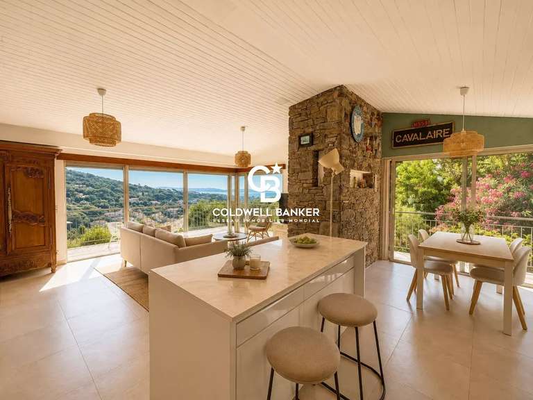 Maison avec Vue sur mer Cavalaire-sur-Mer - 5 chambres - 139m²