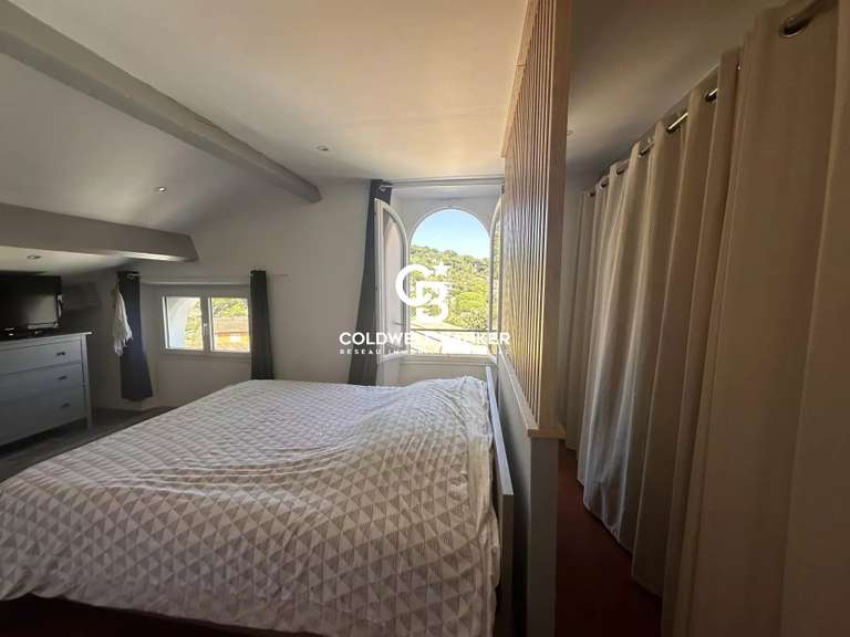 Maison Cavalaire-sur-Mer - 9 chambres - 321m²