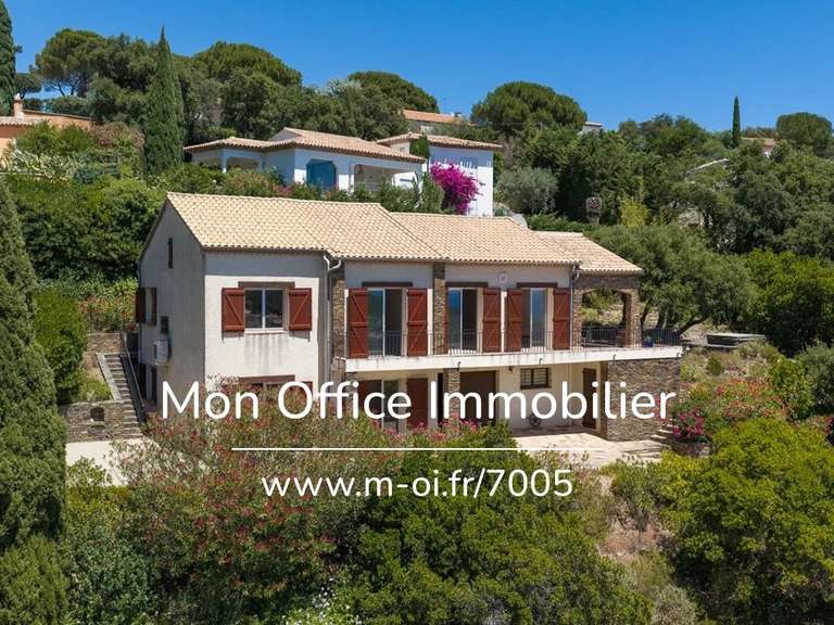 House with Sea view Cavalaire-sur-Mer - 6 bedrooms - 220m²