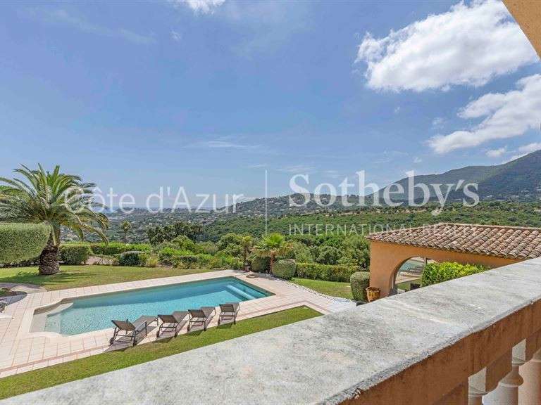 Maison Cavalaire-sur-Mer - 6 chambres - 495m²