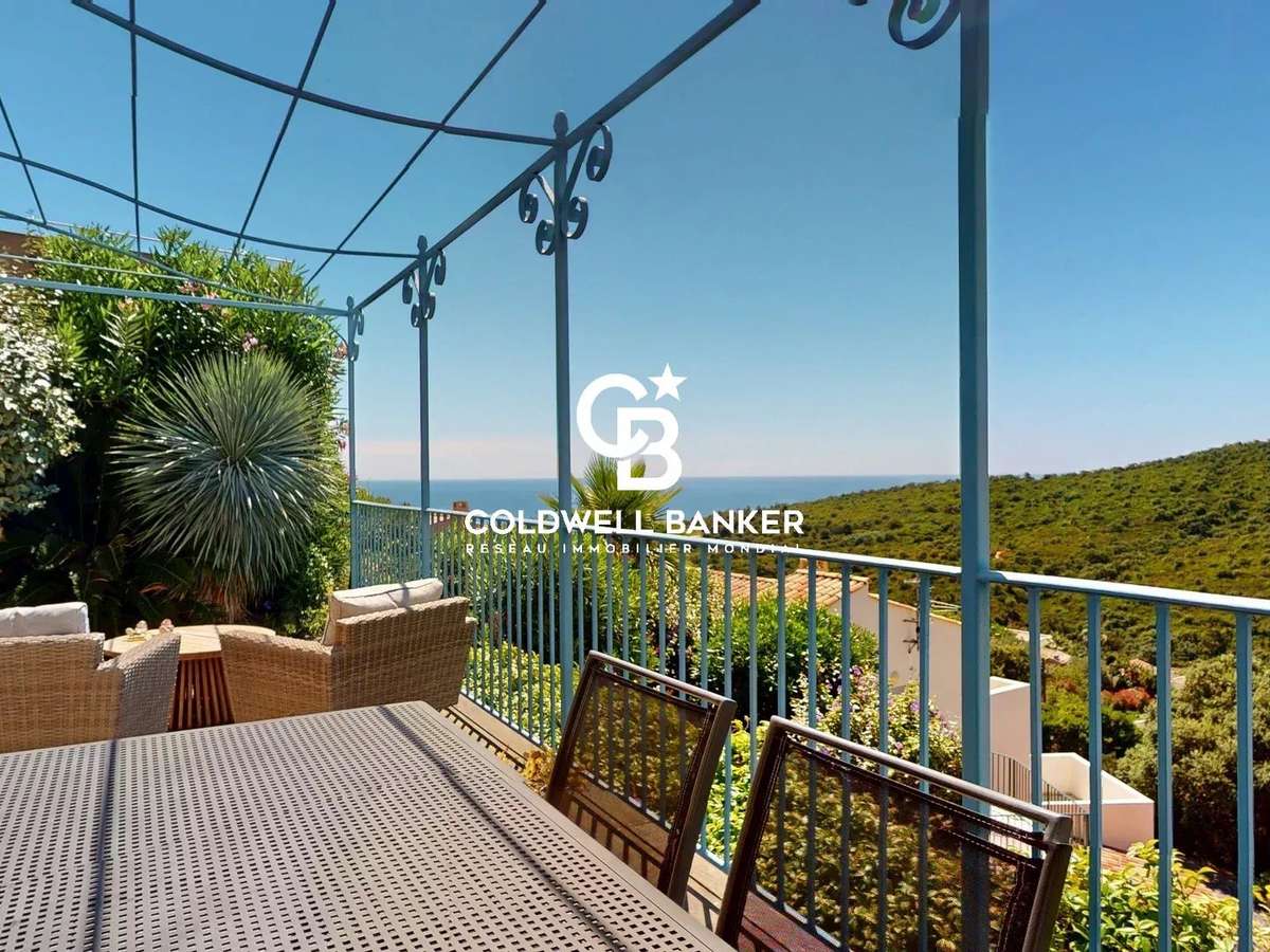 House Cavalaire-sur-Mer