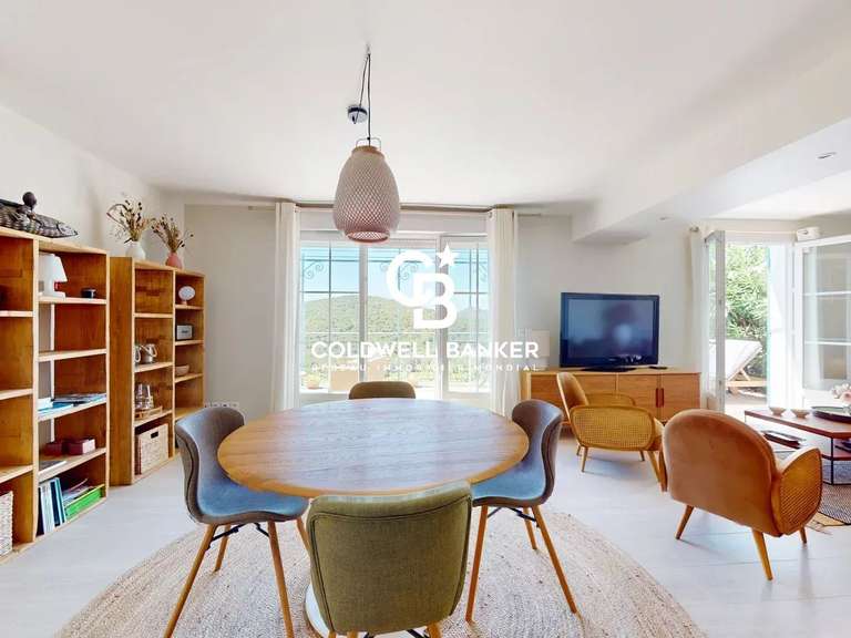 House with Sea view Cavalaire-sur-Mer - 2 bedrooms - 102m²