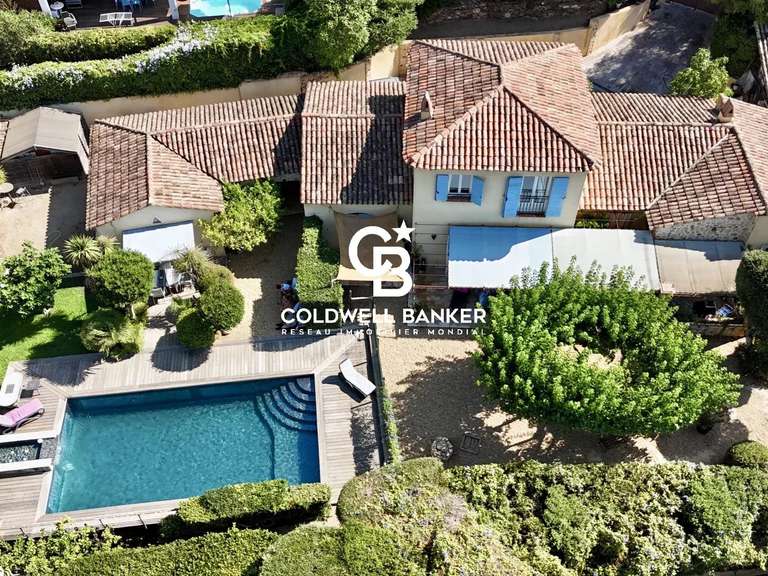 House Cavalaire-sur-Mer - 3 bedrooms - 188m²