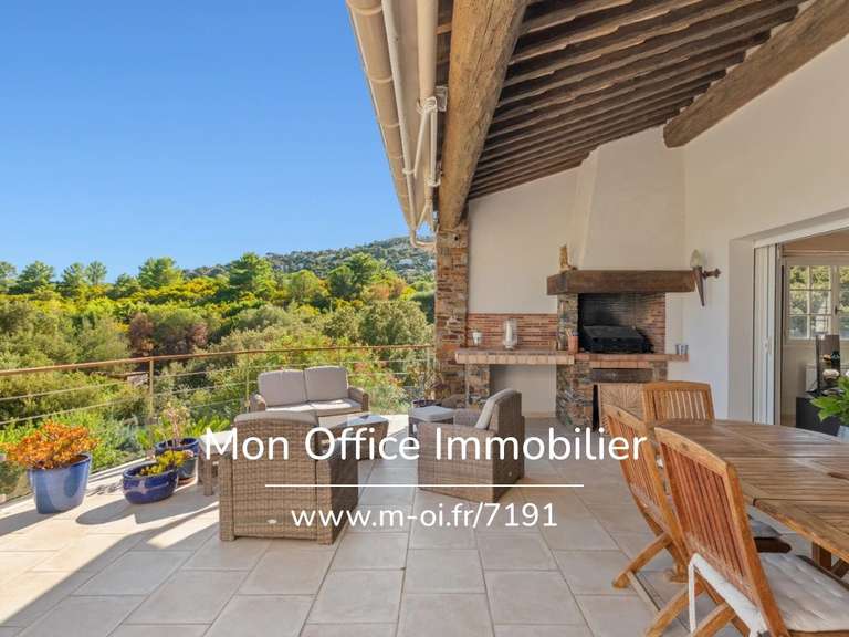 Maison avec Vue sur mer Cavalaire-sur-Mer - 5 chambres - 222m²