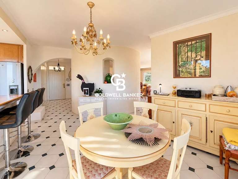Maison avec Vue sur mer Cavalaire-sur-Mer - 5 chambres - 302m²