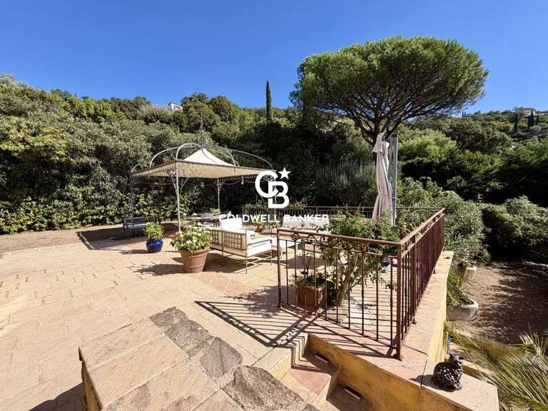 Maison avec Vue sur mer Cavalaire-sur-Mer - 5 chambres - 302m²