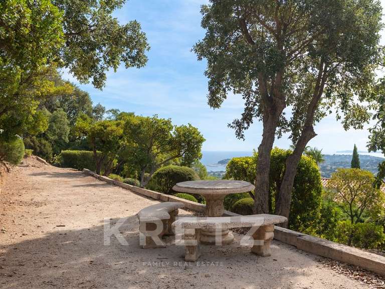 Maison avec Vue sur mer Cavalaire-sur-Mer - 5 chambres - 258m²