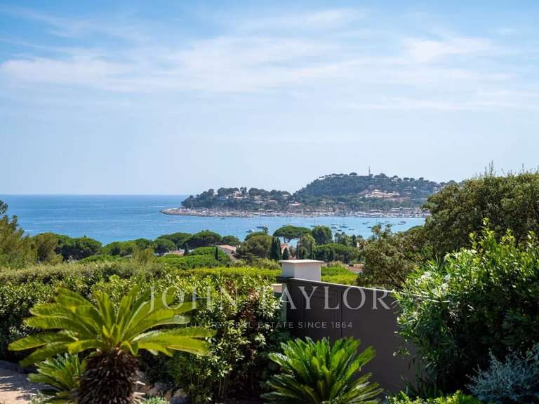 Propriété avec Vue sur mer Cavalaire-sur-Mer - 4 chambres - 412m²