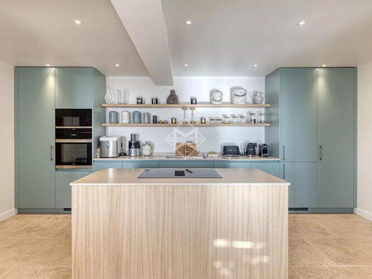 Villa Cavalaire-sur-Mer - 4 bedrooms - 220m²